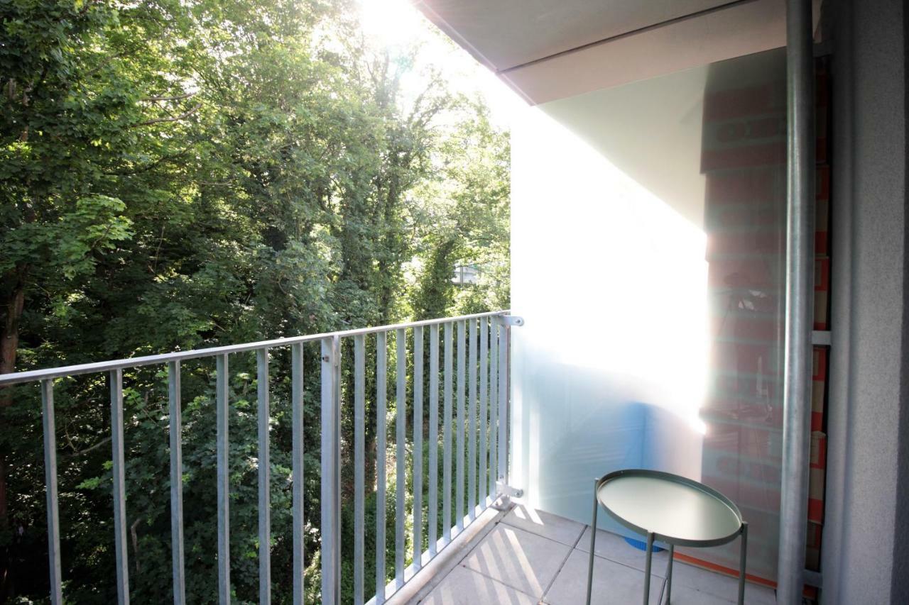 Studio Apartment - Balcony, Netflix, University Hospital Proximity Würzburg Dış mekan fotoğraf